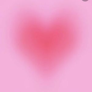 Meet your Posher, Aurea